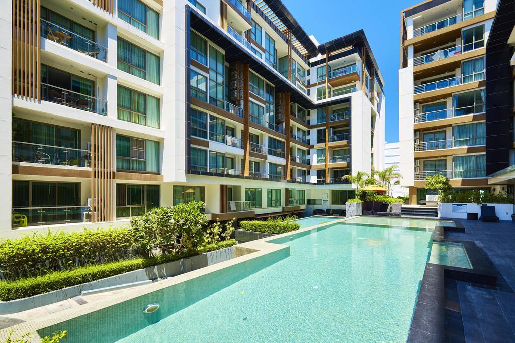 The Urban City Center By Fantasea Beach Pattaya Exterior photo